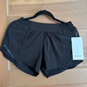 Lululemon Hotty Hot Short